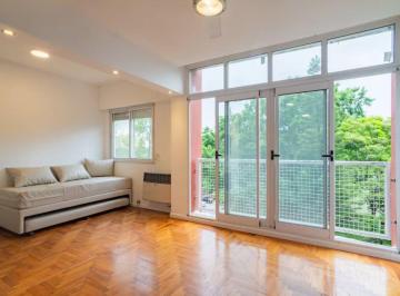 Departamento · 71m² · 3 Ambientes · 1 Cochera · Dpto Dos Dorm. Renovado con Cochera. Costanera