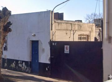 Bodega-Galpón · 190m² · Venta Galpon Comercial Oficina Trifasica Quilmes