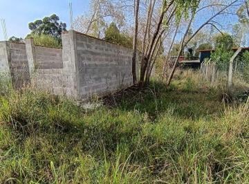 Terreno · 360m² · Terreno en La Riviera Rocha con Construccion