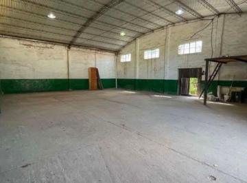 Casa de 6 ambientes, Tandil · Casa + Monoambiente + Galpón de 187 m²