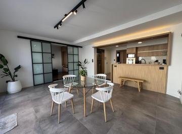 Casa · 180m² · 5 Ambientes · 1 Cochera · Venta - Casa 3 Dorm. con Pileta y Cochera - Jorge Cura