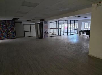 Oficina comercial · 203m² · 4 Ambientes · Oficina - Recoleta