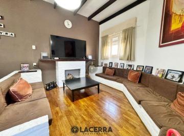 Casa de 4 ambientes, Escobar · Casa en Villa Ballester