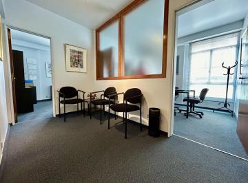 Oficina comercial · 42m² · 3 Ambientes · Oficina en Venta - Impecable Lista Para Entrar - Tribunales