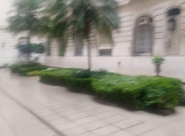Lujoso y amplio PALACIO DE LOS PATOS. UGARTECHE Y CABELLO 144 MTS
4 AMB MAS DEPE · Ugarteche y Cabello " Palacios Los Patos " 4 Amb con Dependencia 145 Mt Todo Externo. Hermoso!