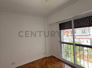 Departamento · 33m² · 2 Ambientes · Alquiler - Semipiso 2 Ambientes Reciclado a Nuevo - Muy Luminoso y con Vista Abierta