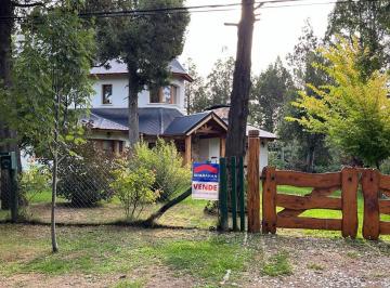 Casa · 256m² · 5 Ambientes · 1 Cochera · Venta Casa Barrio Pájaro Azul - Bariloche