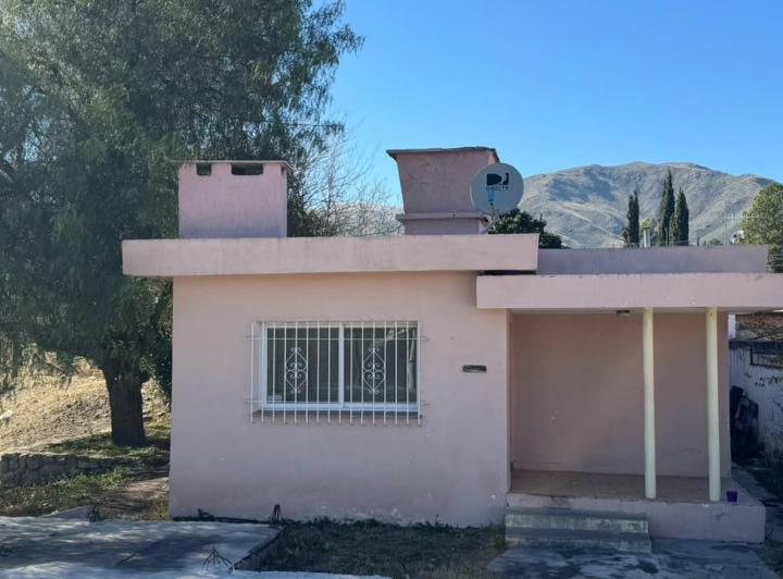 Casa · 75m² · 3 Ambientes · 2 Cocheras