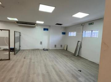 Local comercial · 476m² · 1 Ambiente · Hermoso Local Comercial