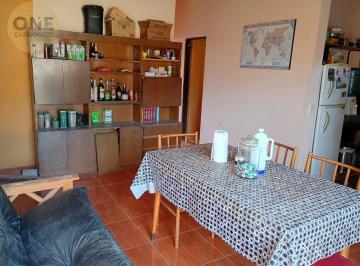 Casa · 68m² · 3 Ambientes · 1 Cochera · Casa en Venta Villa Parque Sicardi
