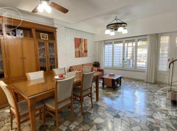 PH · 152m² · 5 Ambientes · 1 Cochera · PH - Florida - B. Platense