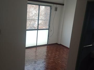 Departamento de 2 ambientes, La Matanza · Depto 2 Amb. - Frente - Ramos Mejia Centro