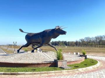 Terreno · 800m² · Venta Lote/terreno Sector 4 Frente Al Golf San Fermín Condominio Cerrado Pontevedra Merlo