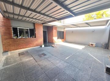 Casa 240m² Venta Munro · Impecable Chalet con Doble Cochera y Piscina