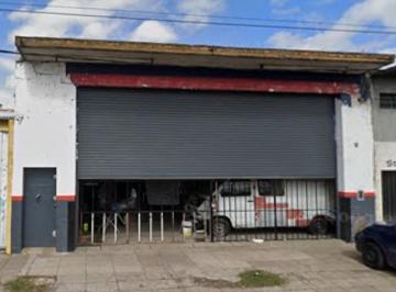 Bodega-Galpón · 180m² · Galpón 180 m² en Moron