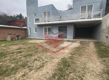 Casa · 120m² · 6 Ambientes · 1 Cochera · En Venta Casa en Bialet Masse a 5 Cuadras de La Ruta E 55 Ref:1895