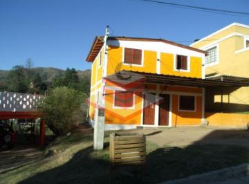 Casa · 85m² · 7 Ambientes · 2 Cocheras · Dos Duplex en Venta en Bialet Masse con Vista Al Lago y a Las Sierras Ref: 336