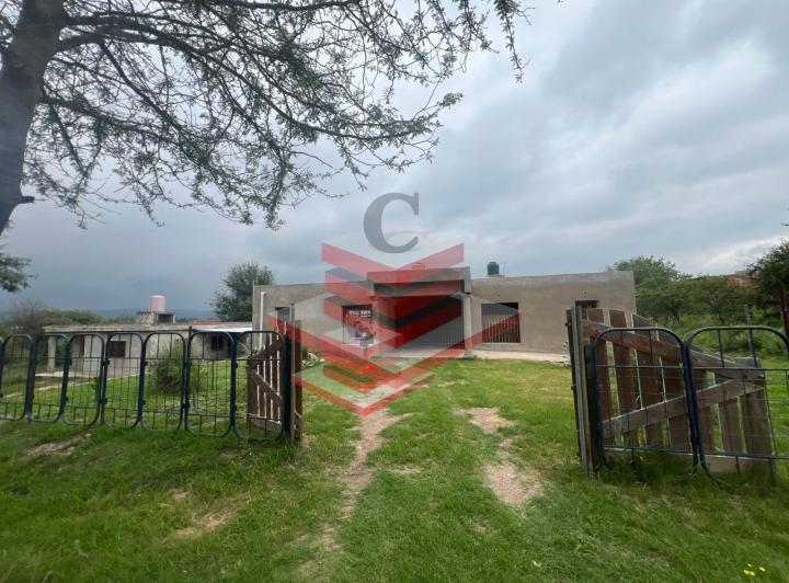 Casa · 320m² · 9 Ambientes