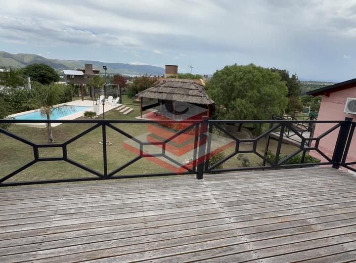 Casa · 120m² · 7 Ambientes · 2 Cocheras