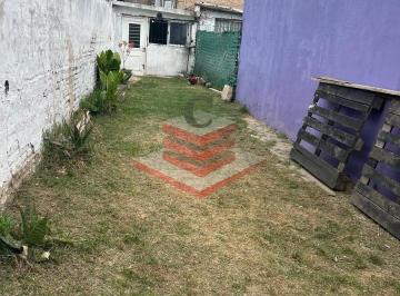 Casa · 65m² · 7 Ambientes · 1 Cochera · Casa en Venta en Barrio San Felipe Cerca Jose I Diaz Mas Departamento a m de Interfábrica