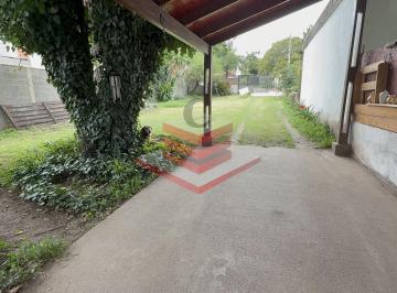 Casa · 84m² · 7 Ambientes · 1 Cochera · Casa en Venta en Santa Maria de Punilla Sobre Ruta 38 con Amplio Patio Ideal Emprendiemiento