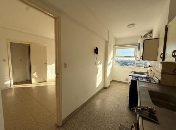 Departamento · 44m² · 2 Ambientes · Venta Depto 2 Amb Al Frente Balcon B. Sarmiento
