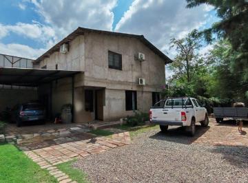 Casa de 7 ambientes, Las Heras · Dinámica y Cómoda Casa (2 Plantas), Atrativa Zona de Las Heras / Pedro Pascual Segura y Los Alelíes