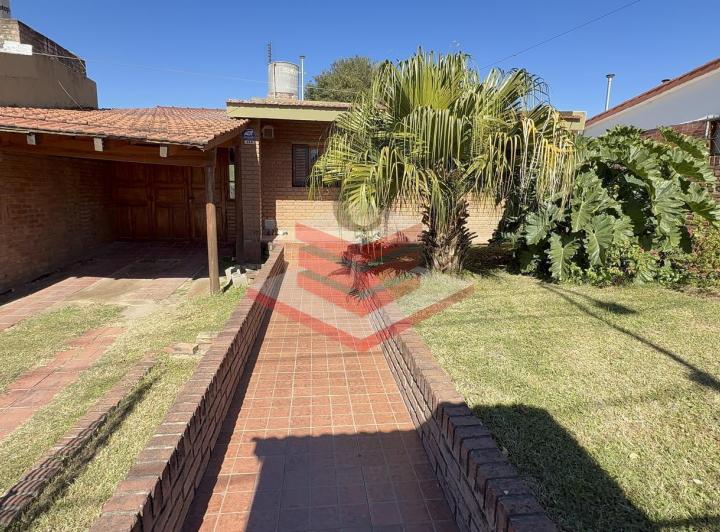 Casa · 171m² · 3 Dormitorios · 1 Cochera