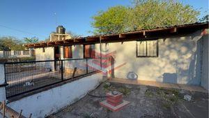 Casa · 75m² · 6 Ambientes · Casa en Venta en Cosquin 3 Dorm. con Parque Amplio