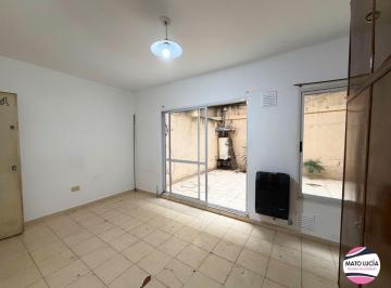 Departamento de 1 ambiente, Balvanera · Monoambiente con Patio - Planta Baja - Edificio con Sum, Laundry y Parrilla