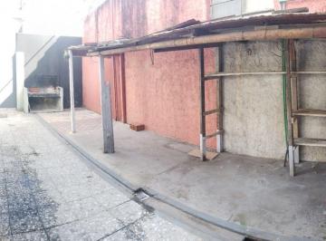 Departamento de 2 ambientes, Tres de Febrero · Departamento 2 Ambientes con Patio