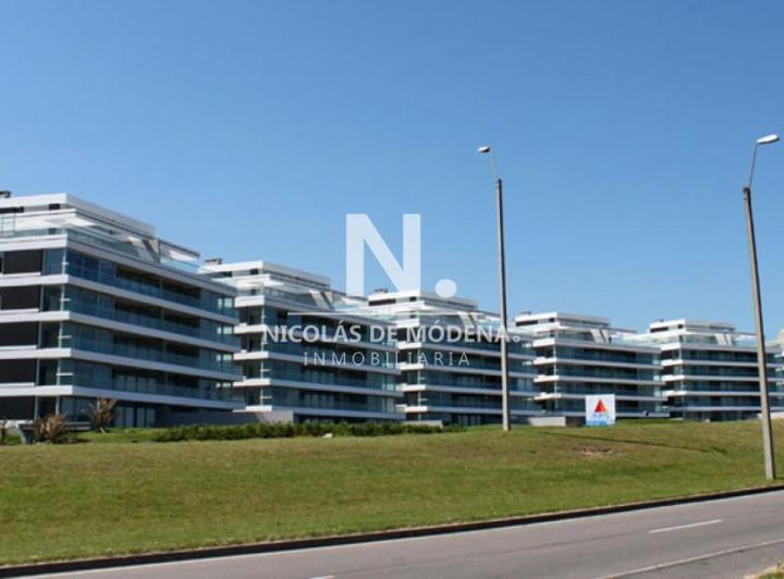Departamento · 571m² · 5 Ambientes · 1 Cochera
