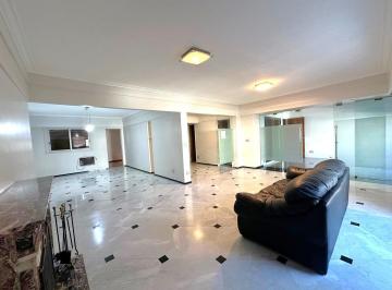 Departamento · 187m² · 4 Ambientes · 1 Cochera · Excelente Piso de 5 Ambientes, con Cochera en Las Cañitas.