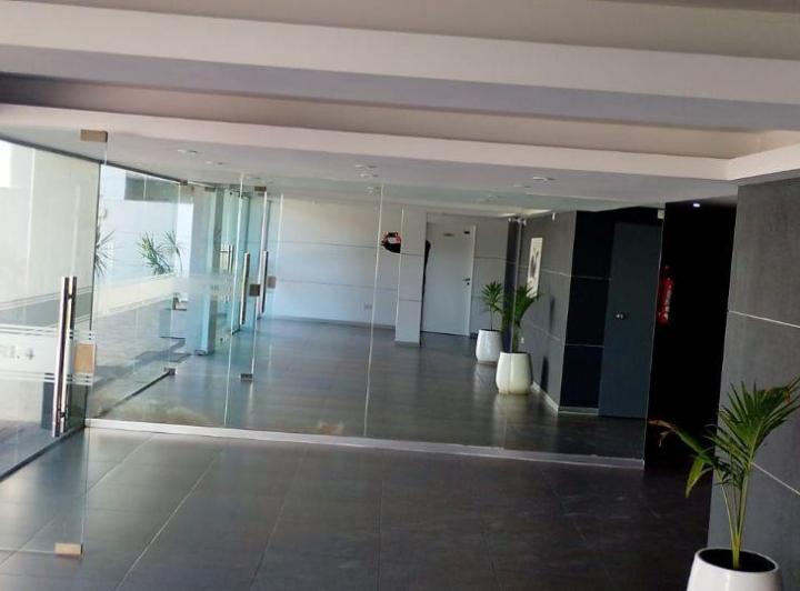 Espectacular 4 Amb Moderno / Edificio Categoria - Seguridad 24 Hs