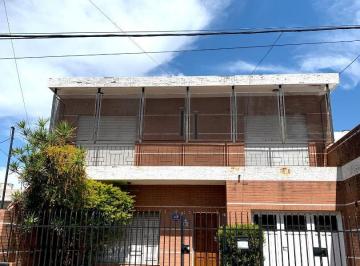 Casa · 187m² · 4 Ambientes · 1 Cochera · Venta Casa 4 Ambientes Pileta Garage Parrilla Villa Libertad