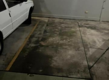 Garage , San Isidro · Cochera Fija Martinez Descubierta