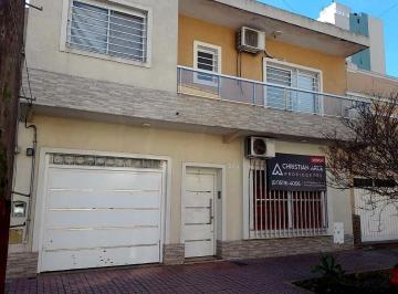 Casa de 4 ambientes, Lanús · Casa de 4 Ambientes en Venta en Lanús Oeste