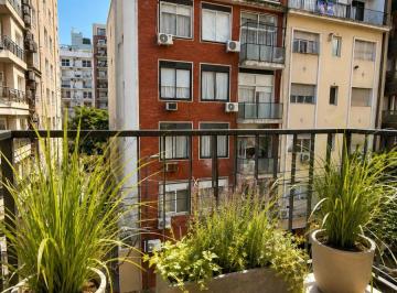 Departamento de 2 ambientes, Barrio Norte · Laprida - Beruti - Frente - Blcon Aterraza Living Comedor Bñ Coc Barra - a Nuevo de Revista Todo Sol