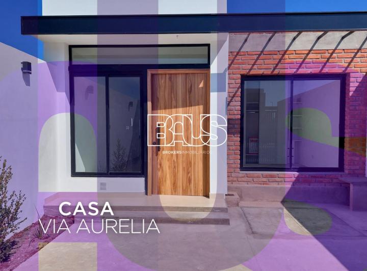 Casa · 79m² · 3 Ambientes · 2 Cocheras