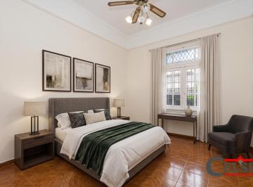 PH de 6 ambientes, La Paternal · PH Tipo Casa, Sin Expensas, 143 m², Apto Profesional y Múltiples Posibilidades de Uso.