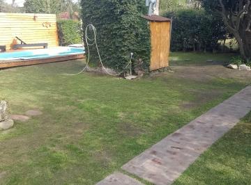 Quinta vacacional de 3 ambientes, San Vicente · Casa de Alquiler Temporario con Pileta Climatizada