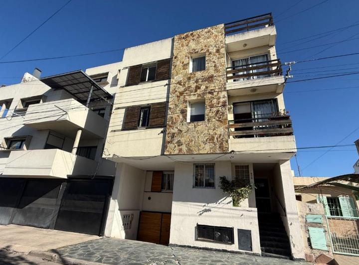 Departamento · 65m² · 4 Ambientes