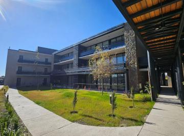 Departamento · 52m² · 2 Ambientes · 1 Cochera · Venta Departamento Complejo Privado Maipu Mendoza