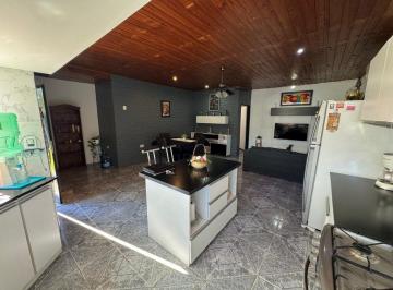 Casa · 109m² · 5 Ambientes · 1 Cochera · Venta Casa 5 Amb con Jardin en General Rodriguez