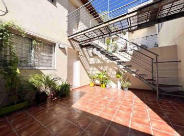PH · 40m² · 2 Ambientes · PH 1 Dormitorio en Venta Sobra Av Francia