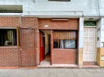 PH · 32m² · 3 Ambientes · Venta - PH 3 Ambientes, Refaccionar - Villa Crespo