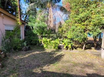 Quinta vacacional · 114m² · 1 Dormitorio · 3 Cocheras · Casa Quinta con Parrilla y Quincho