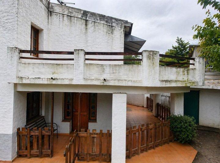 Casa · 139m² · 4 Ambientes · 1 Cochera