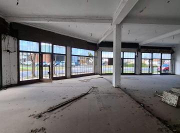 Local comercial · 450m² · Alquiler Local Quilmes Zona Comercial