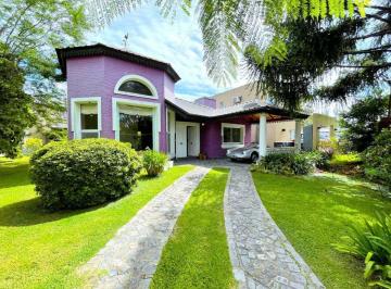 Casa · 140m² · 3 Ambientes · 1 Cochera · Venta Casa en Pilar 3 Ambientes Barrio Casablanca